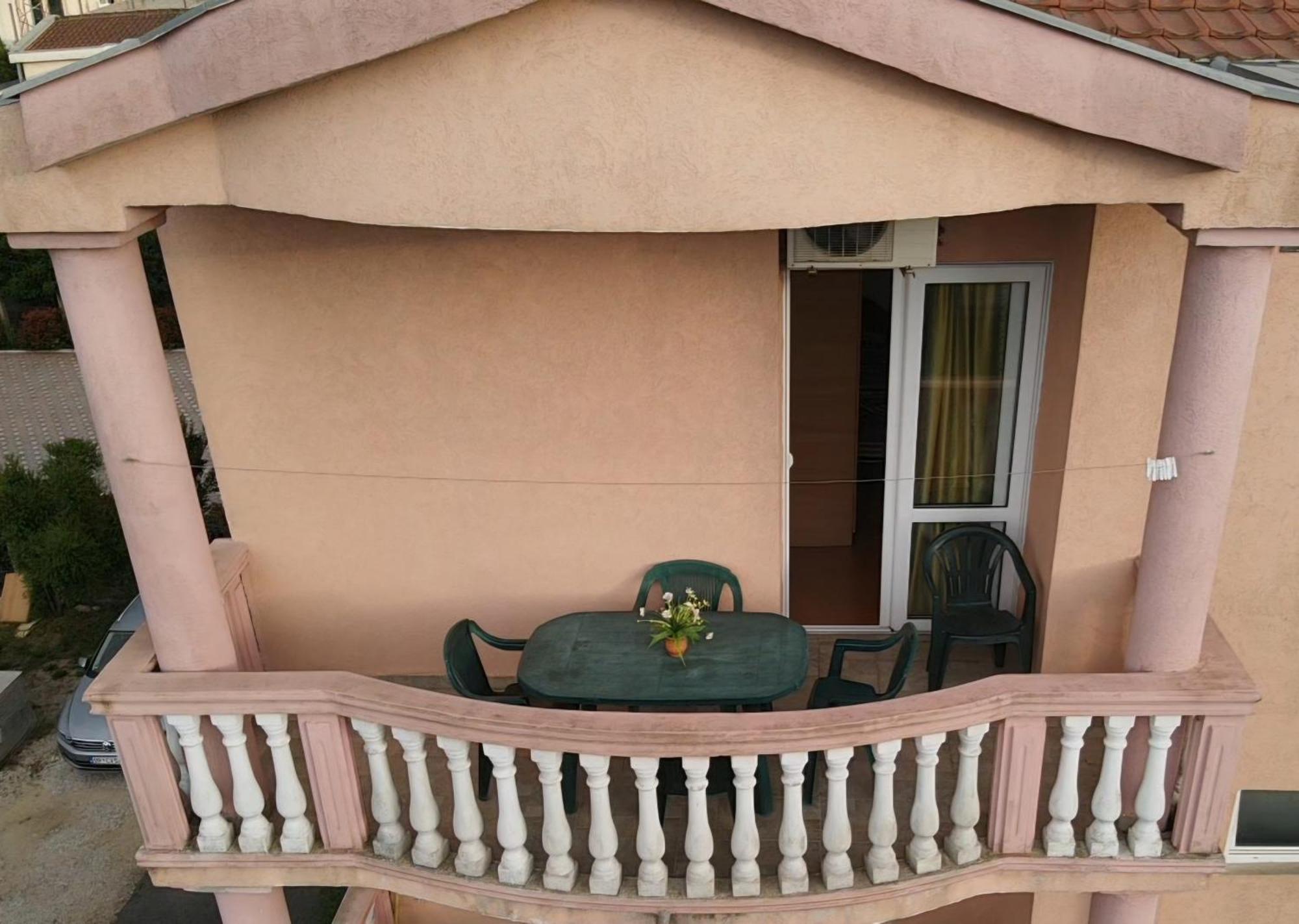 Kurt Apartaments Ulcinj Exterior foto